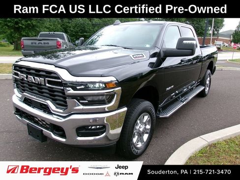 Certified 2025 RAM 2500 Big Horn AWD/4WD image 1