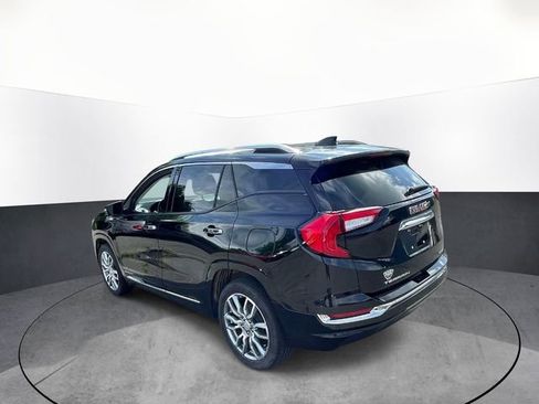 Used 2023 GMC Terrain Denali w/ LPO, 'HIT The Road' Package AWD/4WD image 5