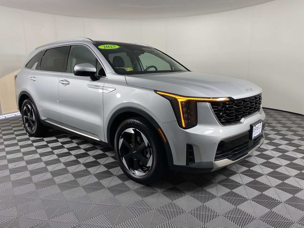 Used 2025 Kia Sorento EX w/ EX Panoramic Sunroof Package AWD/4WD image 1