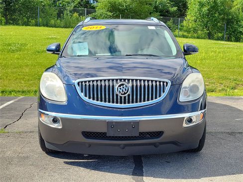 Used 2011 Buick Enclave CX FWD image 3
