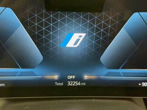 Certified 2024 BMW iX xDrive50 w/ Sport Package AWD/4WD image 26
