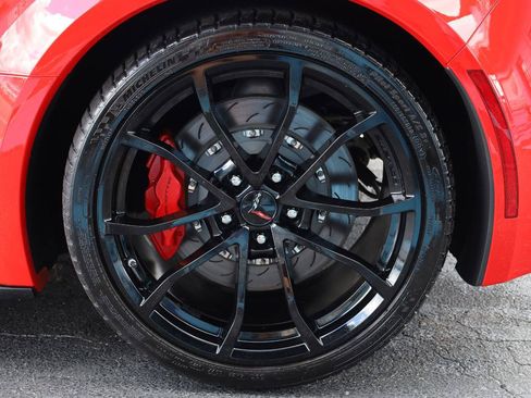 Used 2017 Chevrolet Corvette Grand Sport RWD image 7