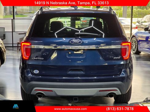 Used 2017 Ford Explorer Limited AWD/4WD image 8
