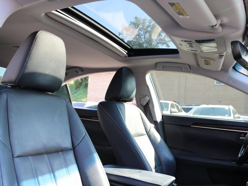 Used 2016 Lexus ES 350 w/ Luxury Package w/Wood Trim image 46