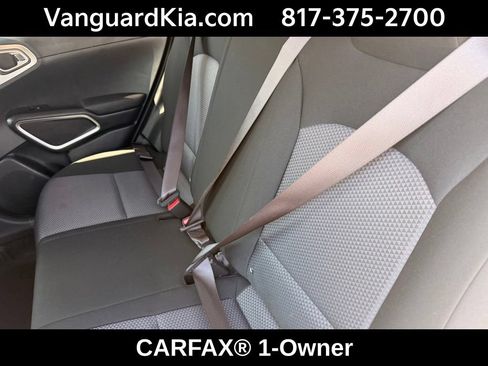 Certified 2025 Kia Soul LX w/ LX Technology Package FWD image 24