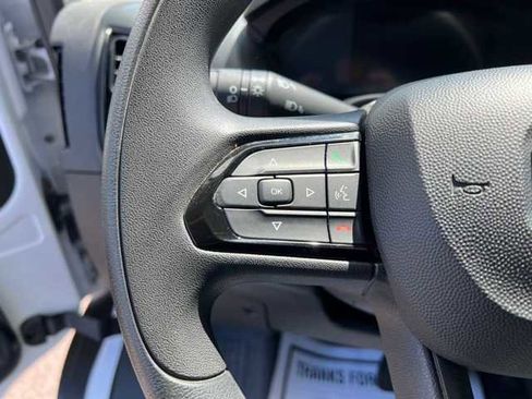 Used 2023 RAM ProMaster 2500 image 17