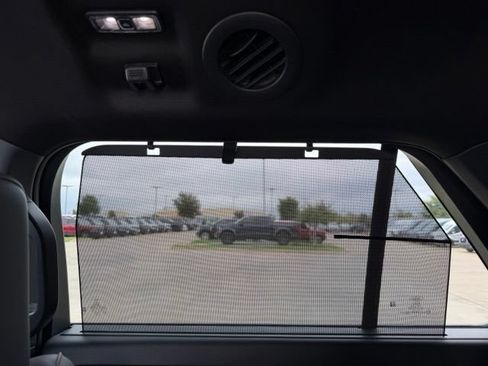Used 2025 Ford Explorer ST-Line w/ Premium Package RWD image 26