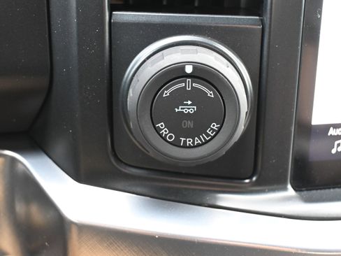 New 2026 Ford F350 King Ranch w/ Chrome Package image 25