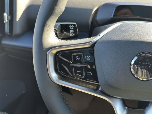 New 2026 Volvo EX30 Cross Country Ultra image 7