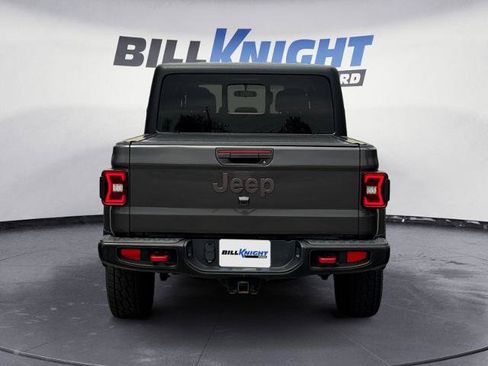 Used 2021 Jeep Gladiator Rubicon w/ Dual Top Group AWD/4WD image 4