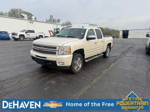 Used 2013 Chevrolet Silverado 1500 LTZ w/ LTZ White Diamond Edition AWD/4WD image 2