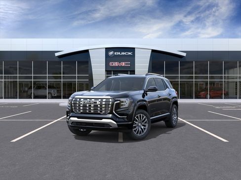 New 2026 GMC Terrain Denali w/ LPO, Black Badging Package AWD/4WD image 32