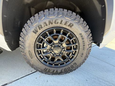 New 2026 Toyota Tundra SR5 image 19