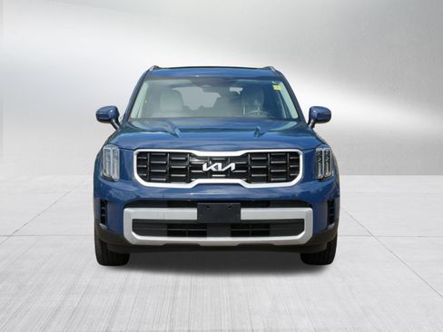 Certified 2024 Kia Telluride S w/ S Sunroof Package AWD/4WD image 2