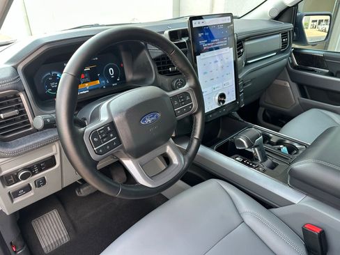 New 2025 Ford F150 Lightning Flash AWD/4WD image 13