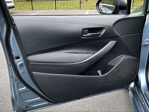 Used 2022 Toyota Corolla LE w/ Body Protection Package (TMS) FWD image 21