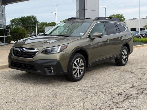 Used 2022 Subaru Outback Premium AWD/4WD image 7