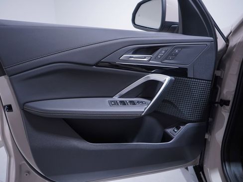 New 2026 BMW X1 xDrive28i w/ Convenience Package image 10