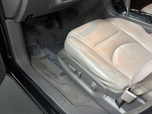 Used 2015 Chevrolet Traverse LT FWD image 27