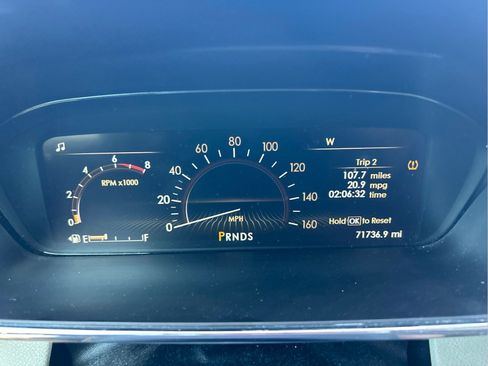 Used 2019 Lincoln Continental Reserve FWD image 28