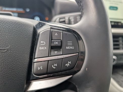 Used 2025 Ford Explorer Platinum w/ Ultimate Package image 18