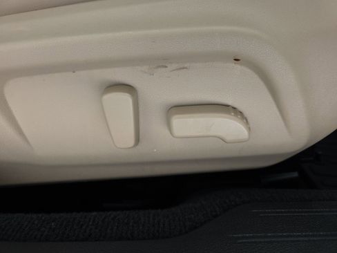 Used 2018 Subaru Outback 2.5i Limited image 10