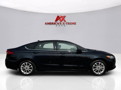 Used 2020 Ford Fusion SE image 6