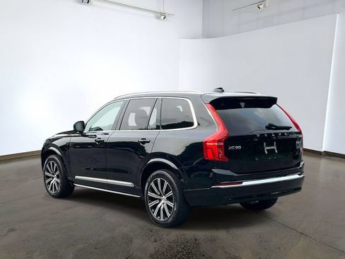 Certified 2023 Volvo XC90 B6 Plus AWD/4WD image 6