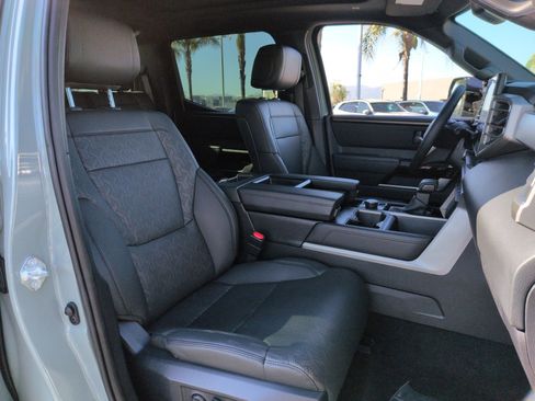 Used 2025 Toyota Tundra Limited w/ TRD Off-Road Package AWD/4WD image 32