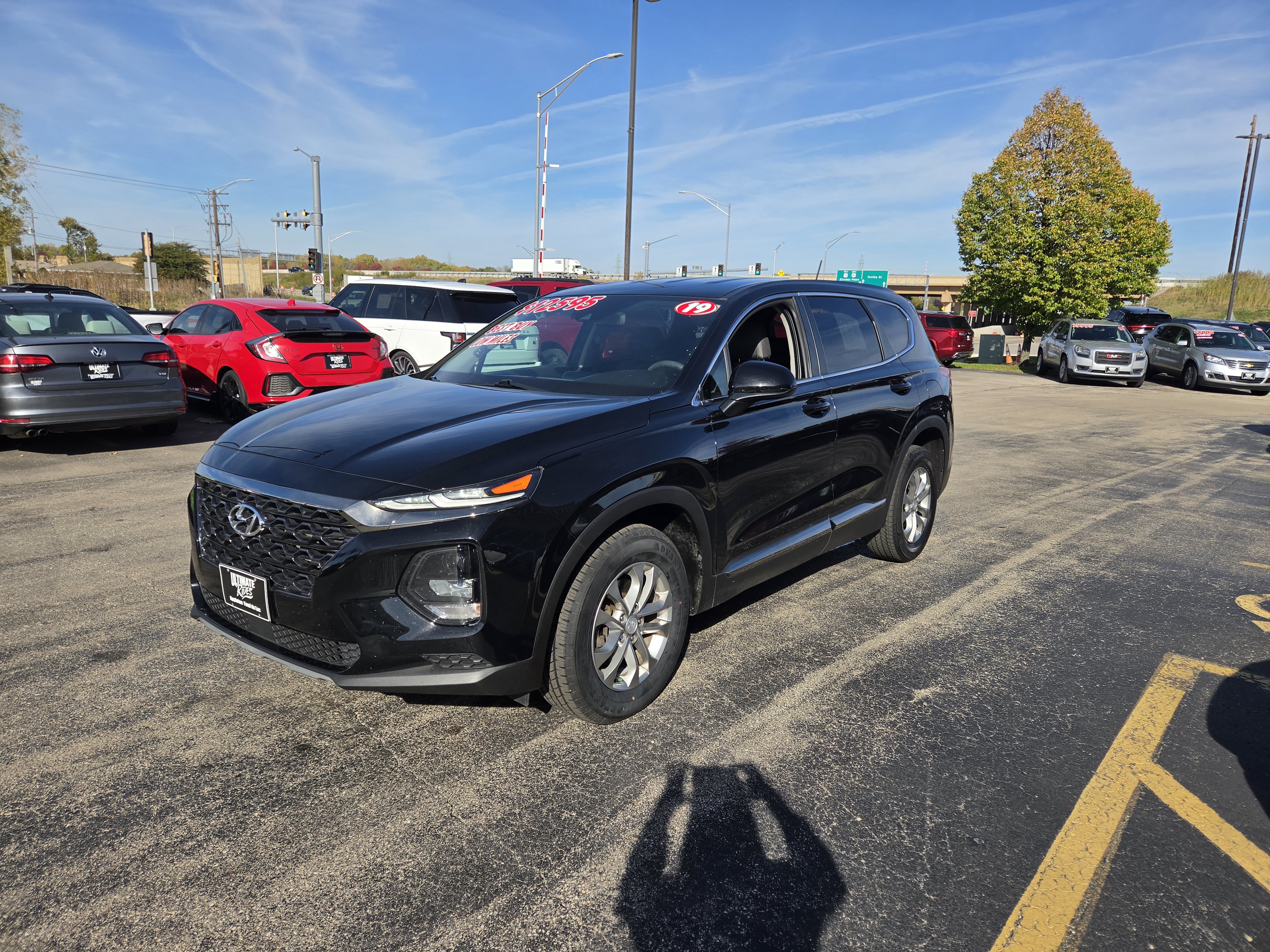 Used 2019 Hyundai Santa Fe SE FWD image 3
