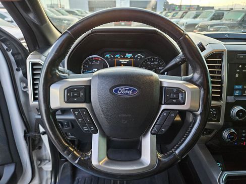 Used 2019 Ford F250 Platinum w/ Platinum Ultimate Package image 19