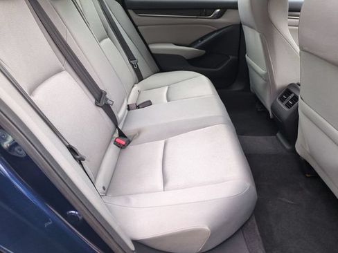 Used 2020 Honda Accord EX image 17