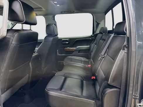 Used 2018 Chevrolet Silverado 1500 High Country AWD/4WD image 21