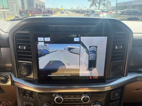 Used 2021 Ford F150 Lariat w/ Equipment Group 502A High image 24