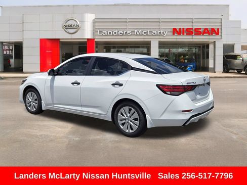 Used 2025 Nissan Sentra S FWD image 6