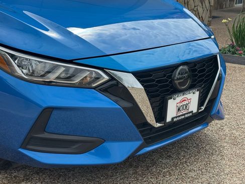 Used 2023 Nissan Sentra SV w/ All-Weather Package FWD image 2