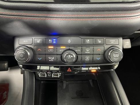 Used 2023 Dodge Durango R/T AWD/4WD image 34