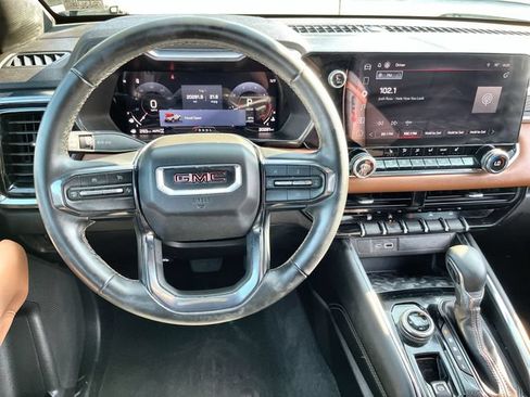 Used 2024 GMC Canyon AT4 AWD/4WD image 12