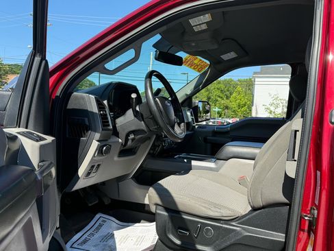 Used 2018 Ford F150 XLT w/ Equipment Group 302A Luxury AWD/4WD image 6