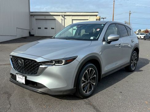 Used 2022 MAZDA CX-5 AWD 2.5 S w/ Premium Package image 3