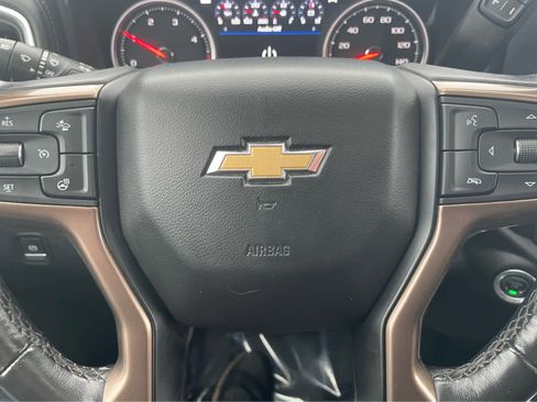 Used 2020 Chevrolet Silverado 2500 High Country image 19