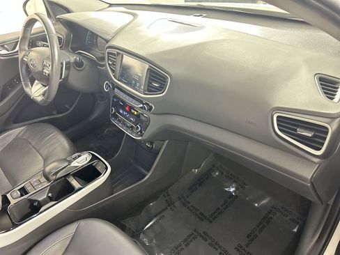 Used 2018 Hyundai Ioniq Limited image 28