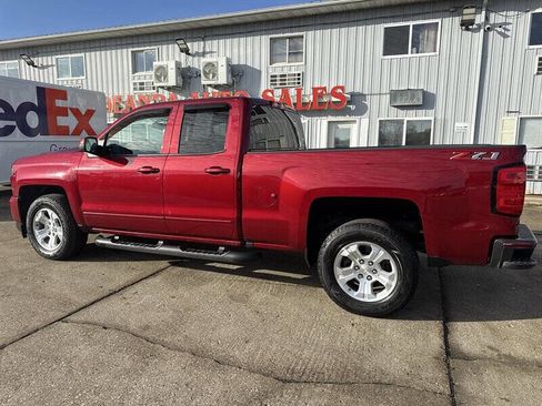Used 2018 Chevrolet Silverado 1500 LT w/ All Star Edition image 4