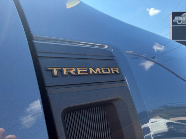 Used 2025 Ford Maverick Tremor AWD/4WD image 11
