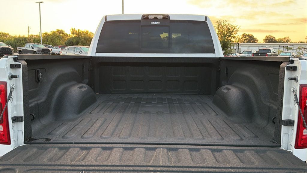 Used 2022 RAM 2500 Limited AWD/4WD image 28