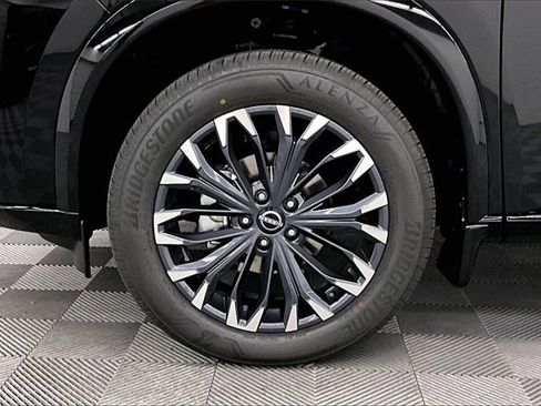 New 2026 Nissan Rogue Platinum w/ Platinum Premium Package image 11