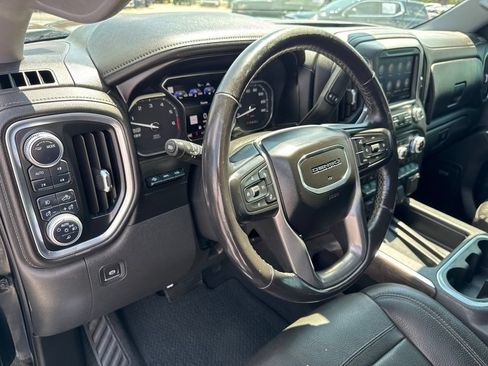 Used 2020 GMC Sierra 1500 Denali w/ Denali Ultimate Package AWD/4WD image 19