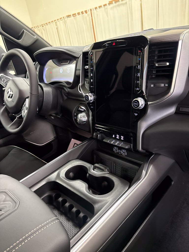 New 2027 RAM 1500 Laramie AWD/4WD image 21