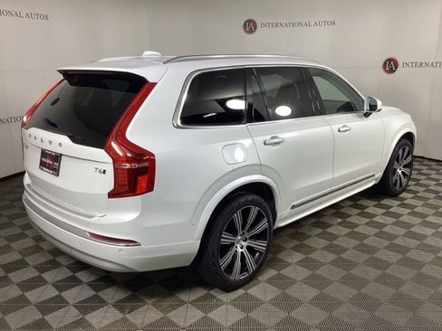 Used 2022 Volvo XC90 T6 Inscription w/ Advanced Package image 5