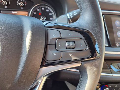 Used 2023 Buick Enclave Essence w/ Experience Buick Package image 15